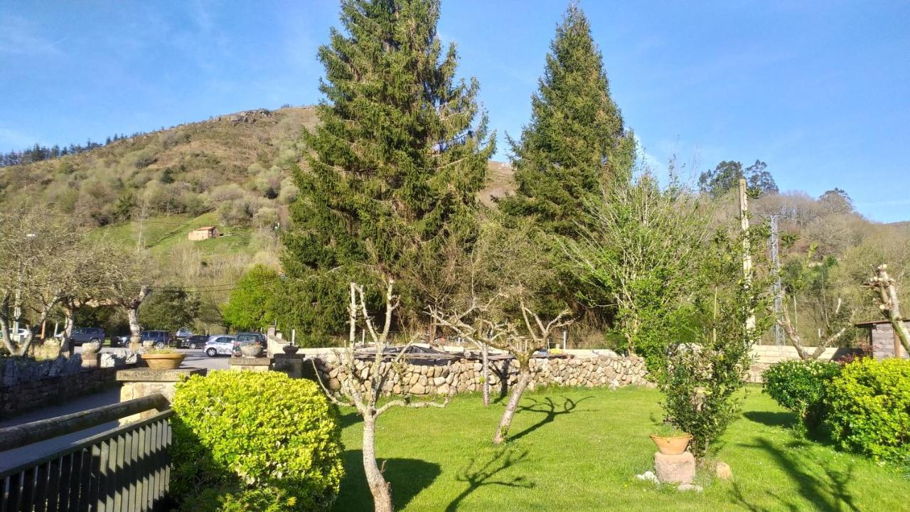 Ucieda Apartamentos Florinda מראה חיצוני תמונה